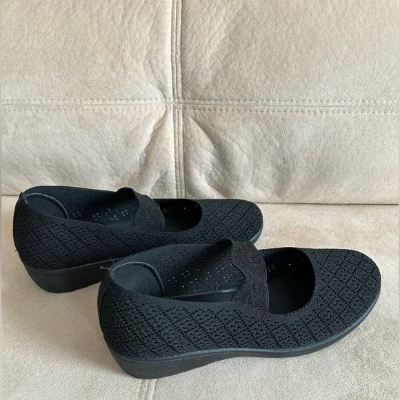 NEW Mary Jane Black Knit Woven Stylish, Comfort Platform Slip-on | Foam Insole - Picture 4 of 12